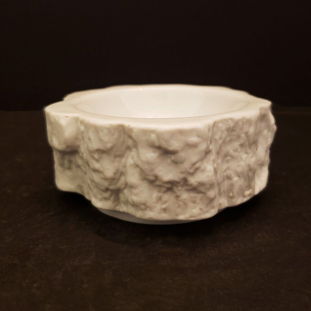 Bareuther Waldsassen Bavaria White Porcelain Ashtray Ernst Fenzl Silvana Vintage